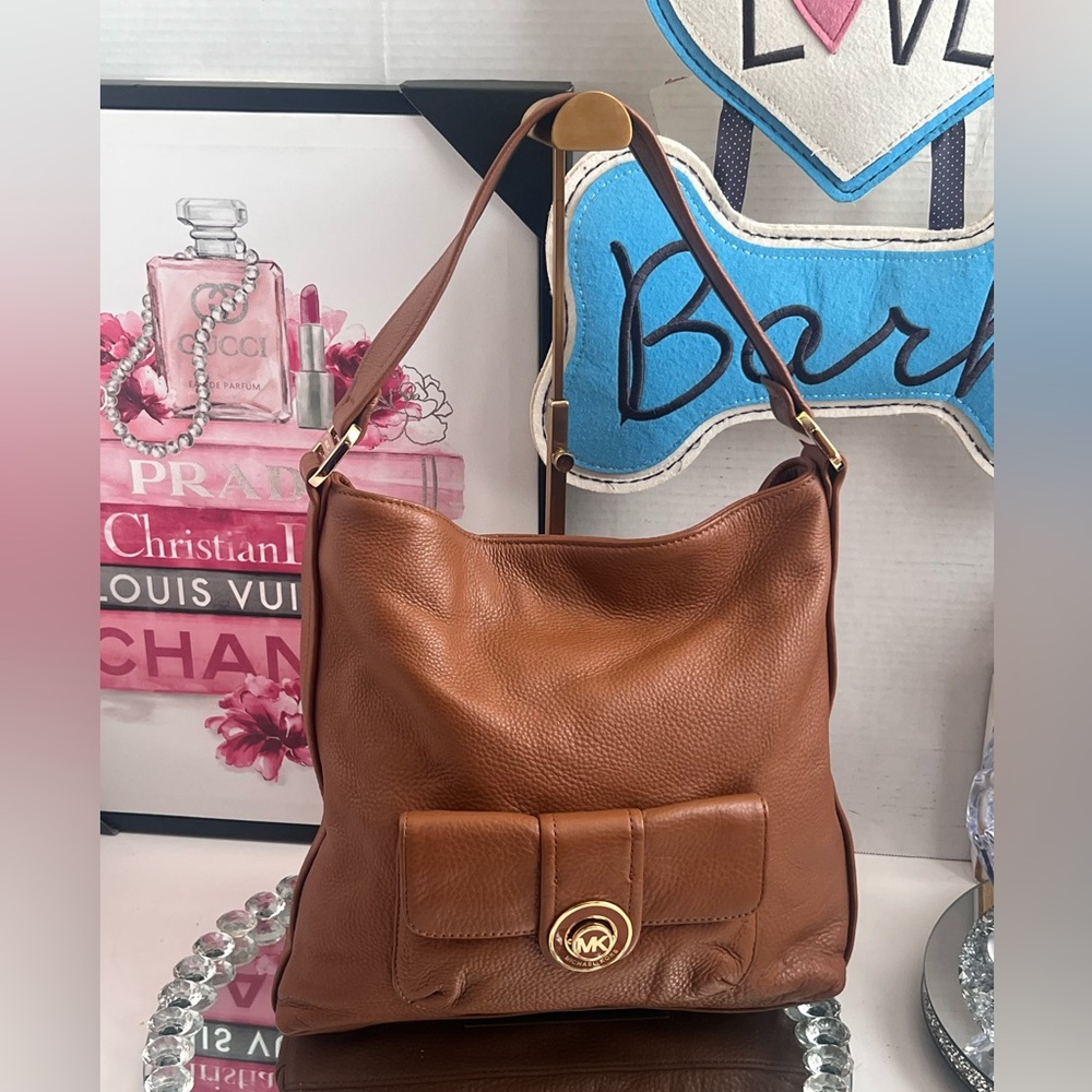 Michael Kors Pushlock brown Leather Hobo Shoulder Bag